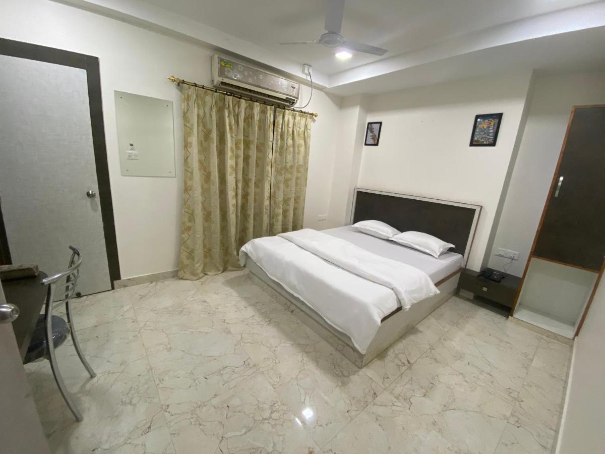 Hotel Abode 실롱 외부 사진