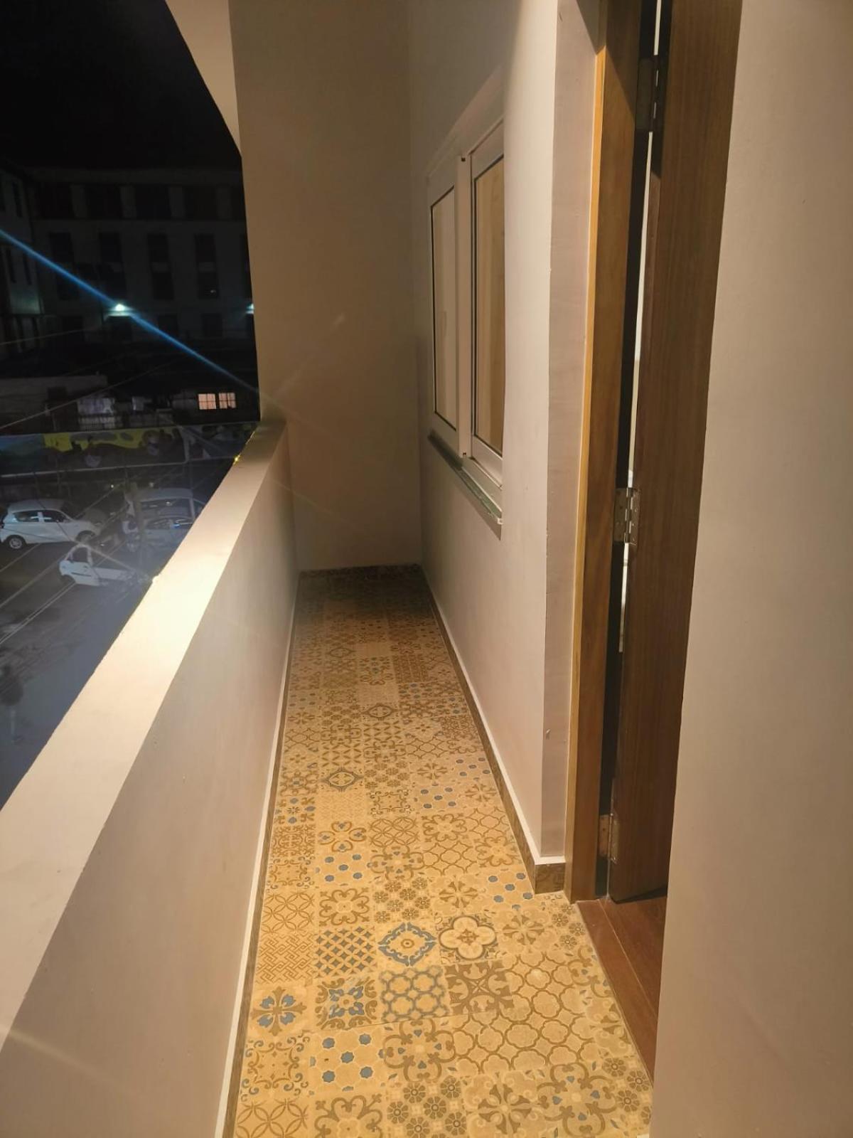 Hotel Abode 실롱 외부 사진