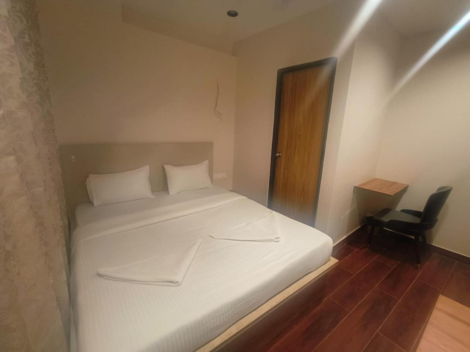 Hotel Abode 실롱 외부 사진